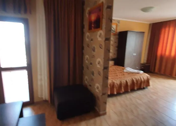 Szálloda La Canapele Rock 2*